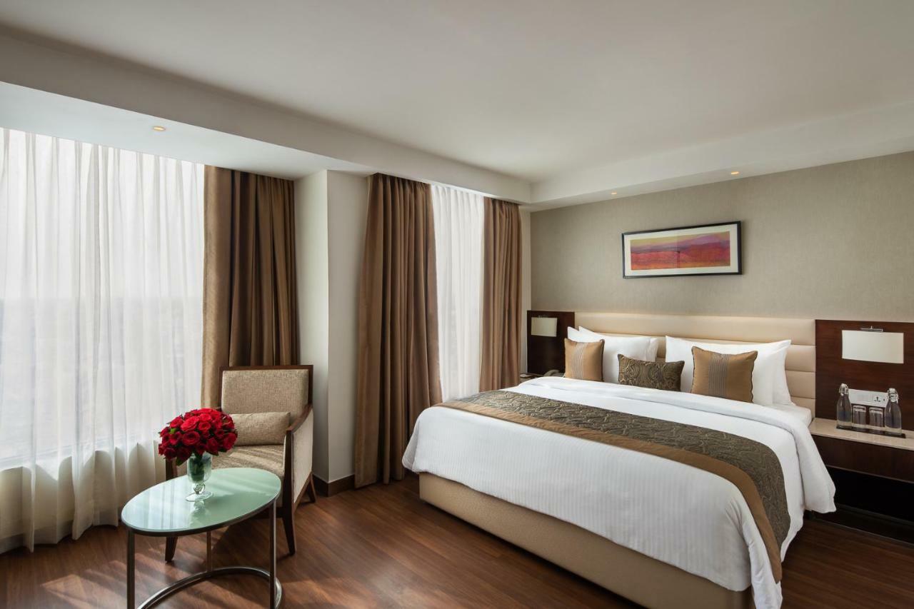 Nirvana Sarovar Portico Gorakhpur Esterno foto