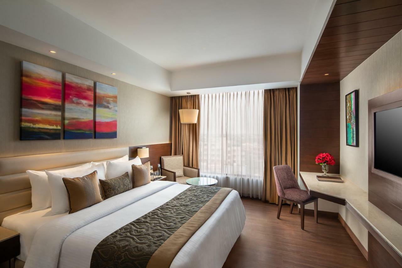 Nirvana Sarovar Portico Gorakhpur Esterno foto